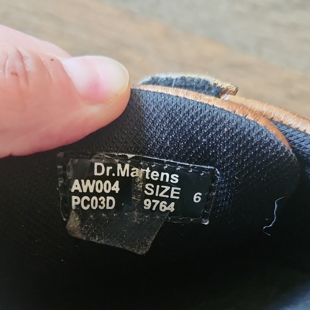 Vintage Dr. Martens 9764 Made in England Chunky Oxford Shoes UK 6 Womens US 8 - Picture 10 of 11